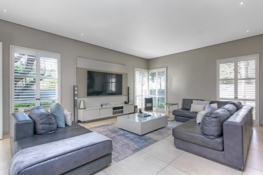 4 Bedroom Property for Sale in Morningside Gauteng