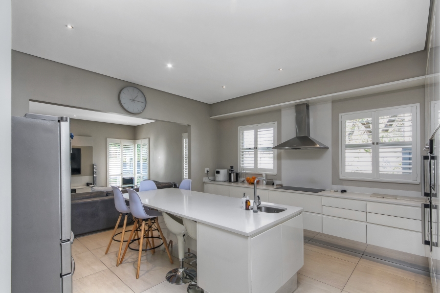 4 Bedroom Property for Sale in Morningside Gauteng