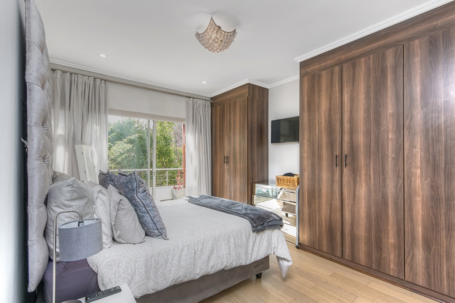 2 Bedroom Property for Sale in Morningside Gauteng