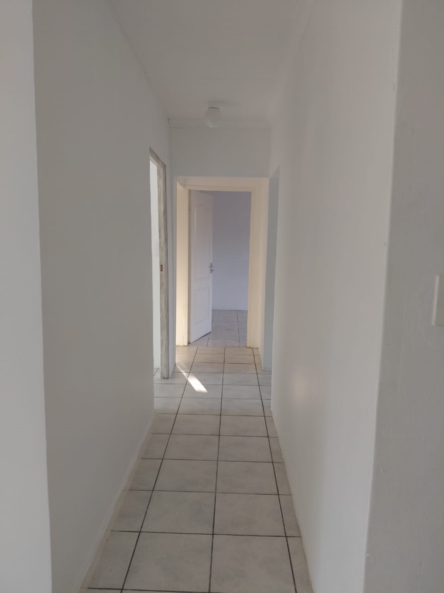 To Let 3 Bedroom Property for Rent in Birchleigh North Gauteng