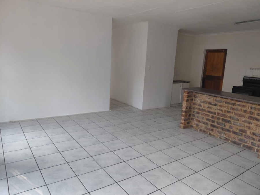 To Let 3 Bedroom Property for Rent in Birchleigh North Gauteng