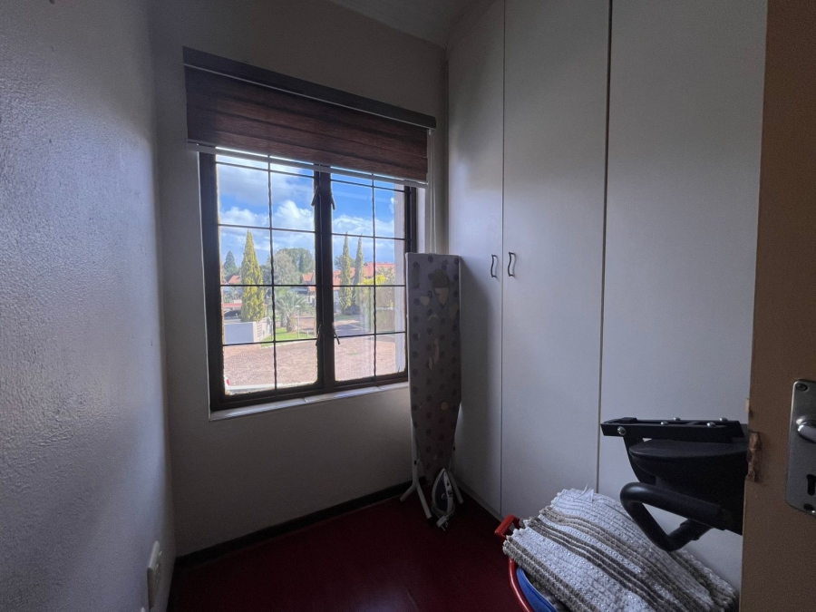 3 Bedroom Property for Sale in Dalview Gauteng