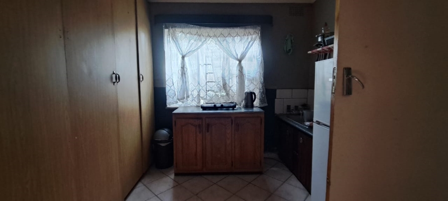 7 Bedroom Property for Sale in Dalview Gauteng