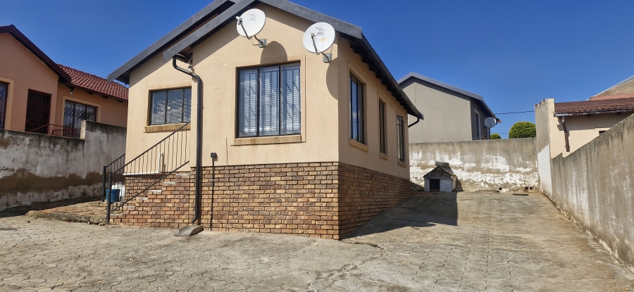 3 Bedroom Property for Sale in Mahube Valley Gauteng