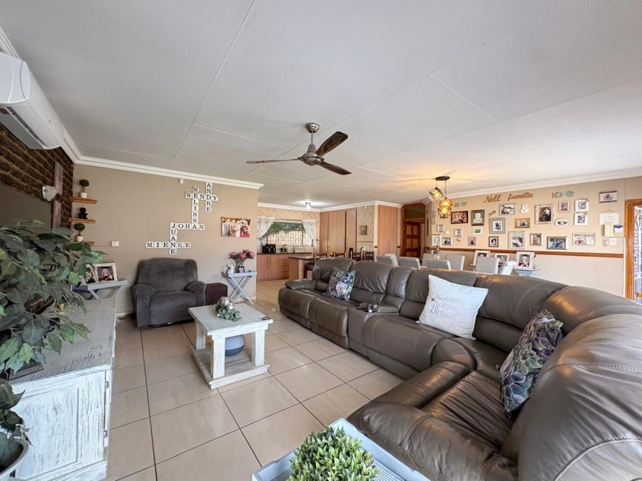 3 Bedroom Property for Sale in Strubenvale Gauteng