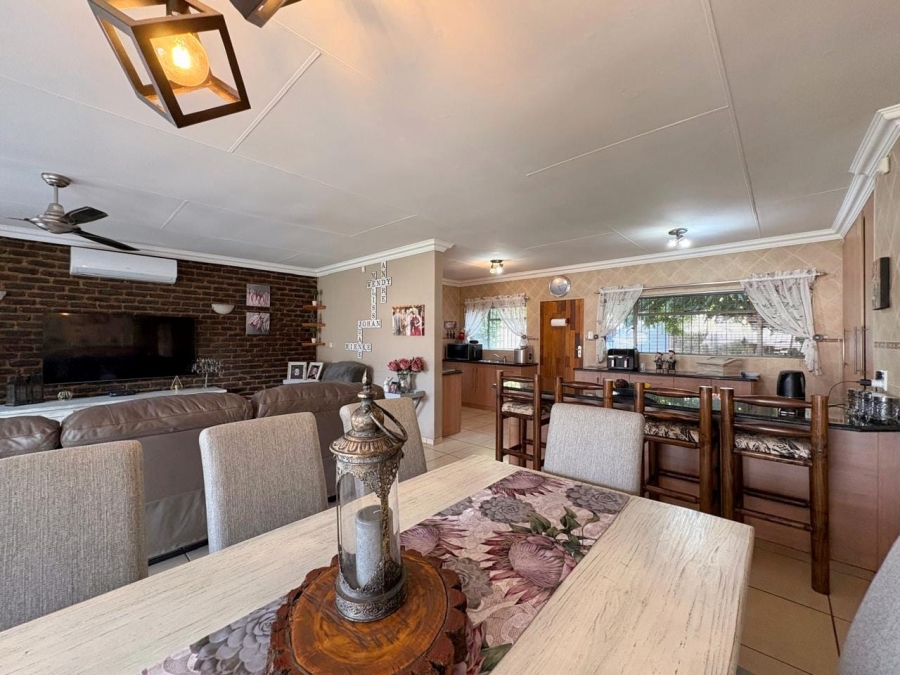3 Bedroom Property for Sale in Strubenvale Gauteng