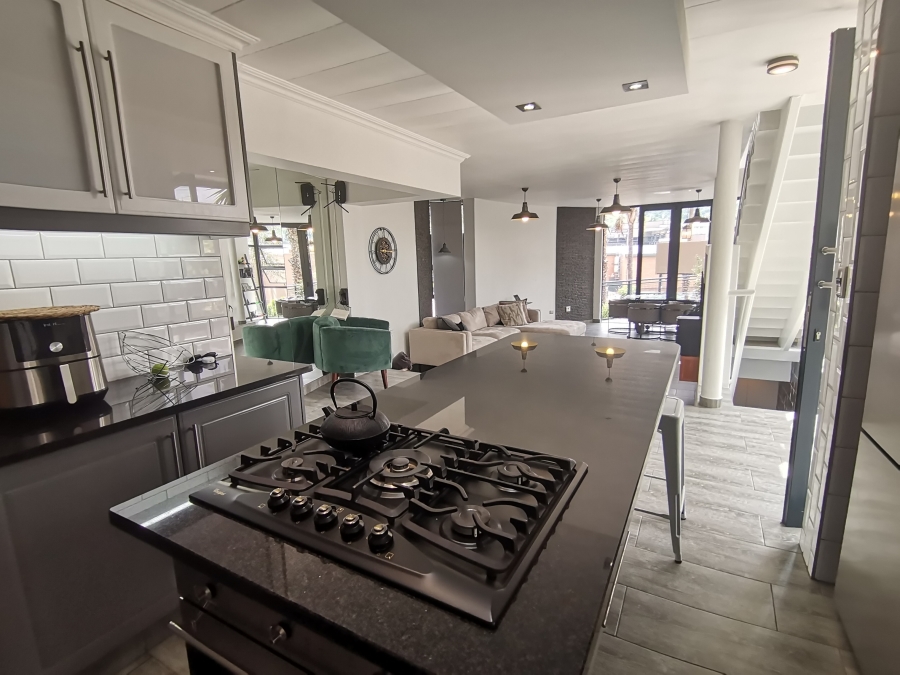 2 Bedroom Property for Sale in Bassonia Gauteng