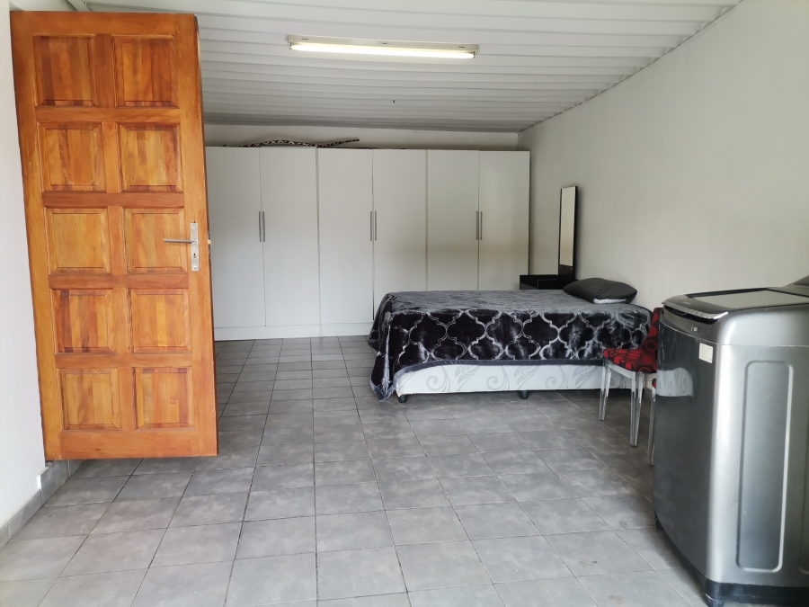 2 Bedroom Property for Sale in Bassonia Gauteng