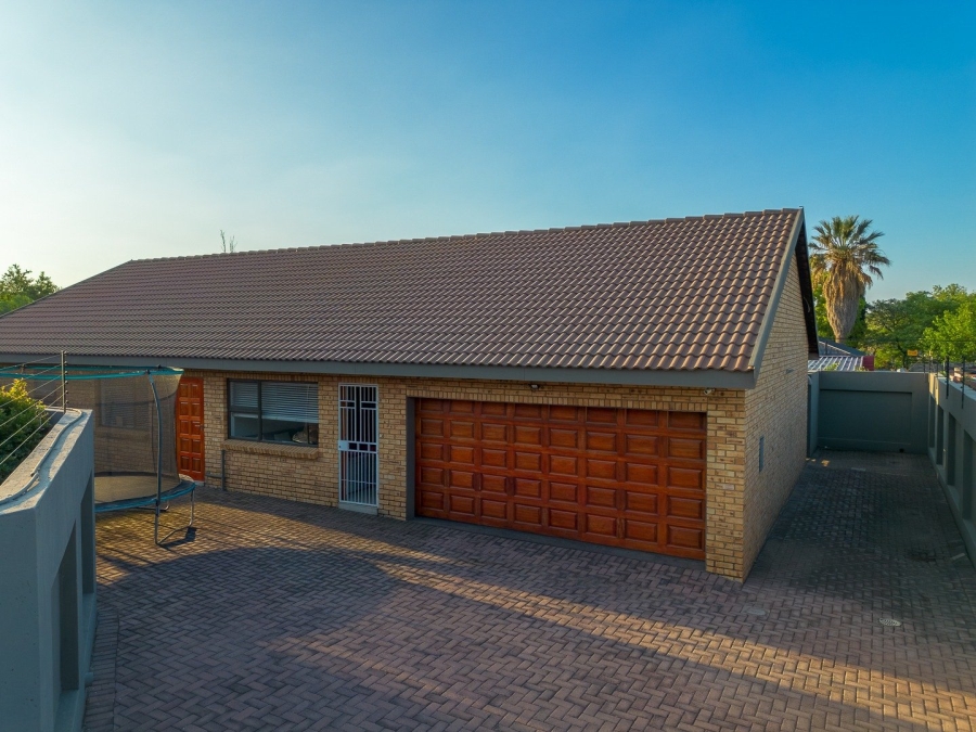 3 Bedroom Property for Sale in Raceview Gauteng