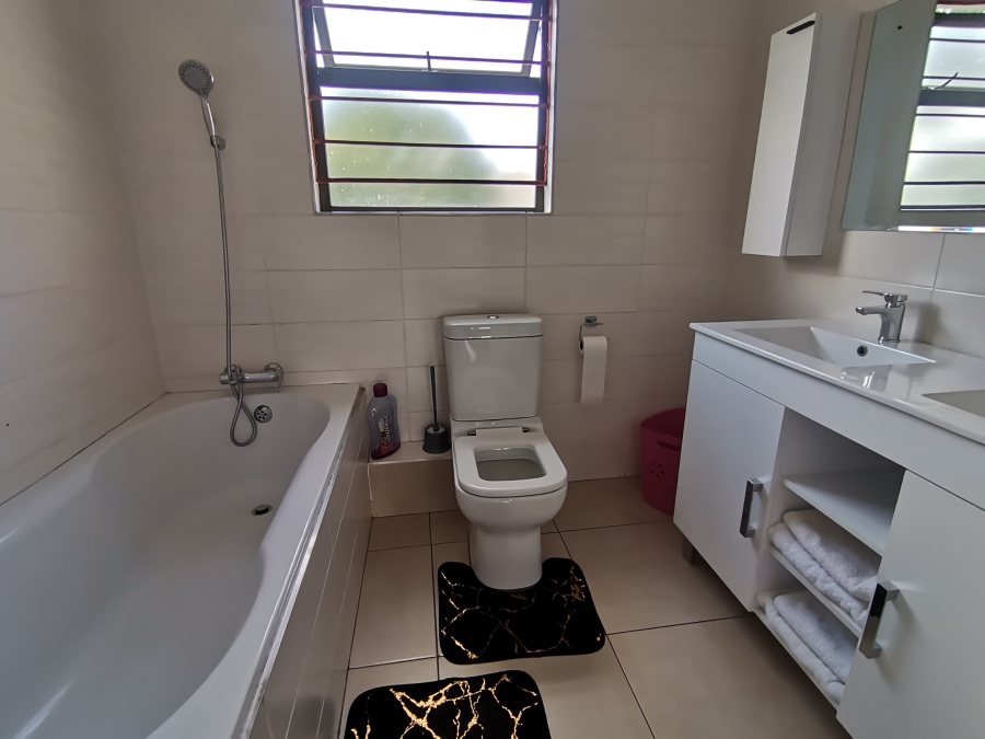 3 Bedroom Property for Sale in New Market Park Gauteng