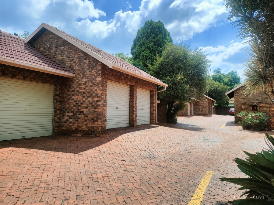 3 Bedroom Property for Sale in Silverton Gauteng