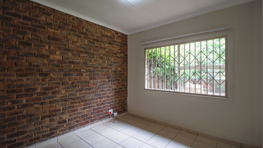 3 Bedroom Property for Sale in Silverton Gauteng