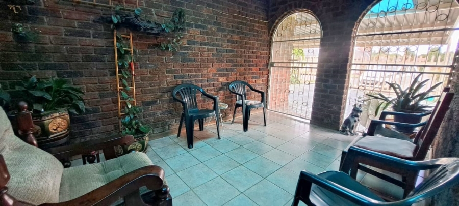 4 Bedroom Property for Sale in Dalpark Gauteng