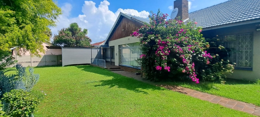 3 Bedroom Property for Sale in Selcourt Gauteng