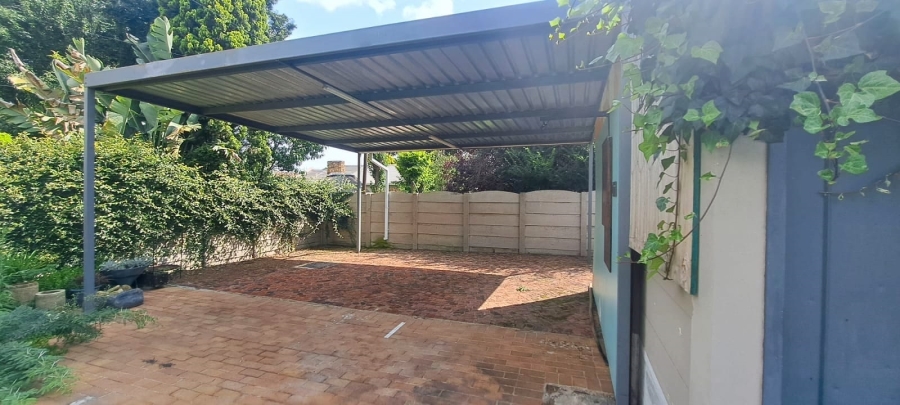 3 Bedroom Property for Sale in Selcourt Gauteng