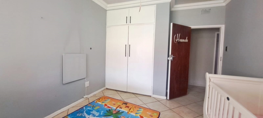 3 Bedroom Property for Sale in Selcourt Gauteng