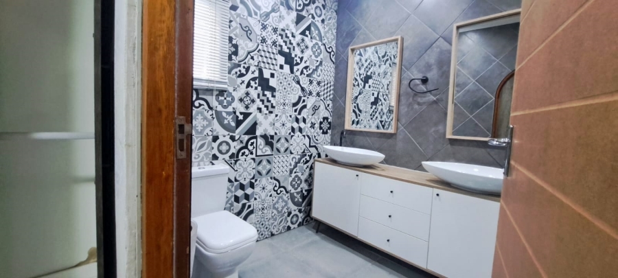 3 Bedroom Property for Sale in Selcourt Gauteng