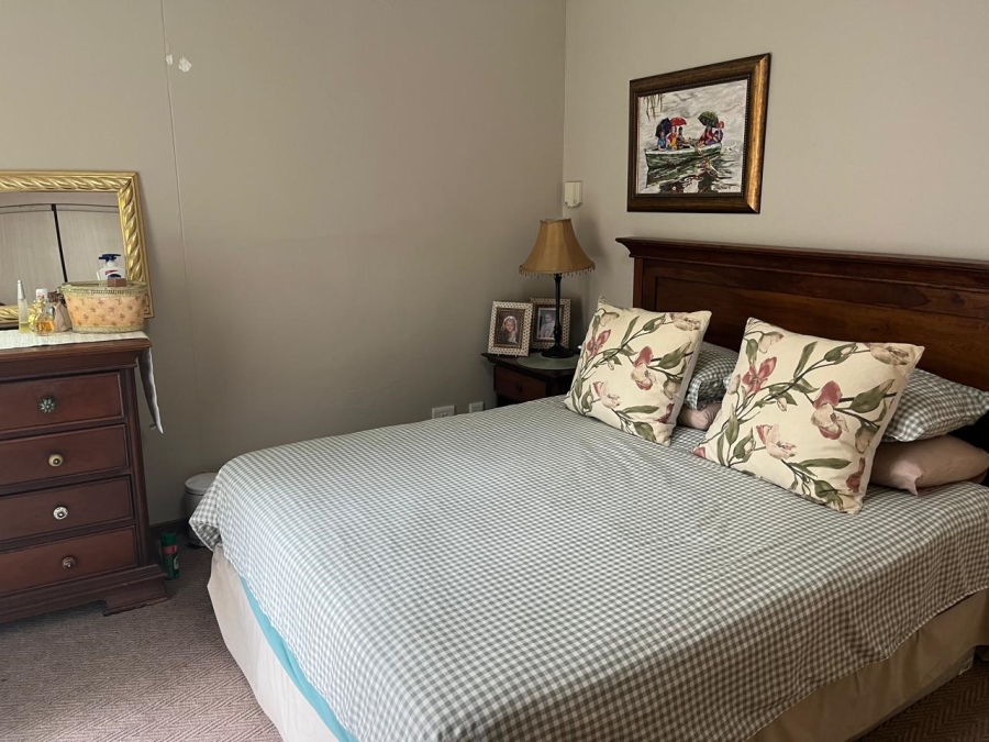 2 Bedroom Property for Sale in Faerie Glen Gauteng