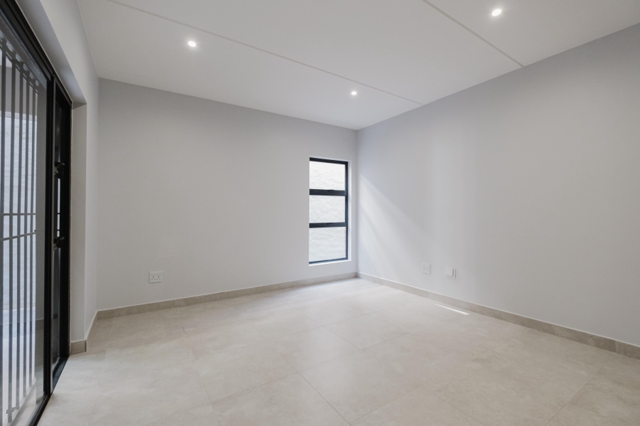 2 Bedroom Property for Sale in Edenburg Gauteng