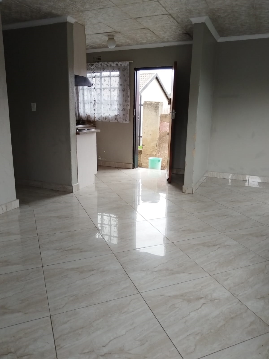 To Let 3 Bedroom Property for Rent in Birchleigh North Gauteng