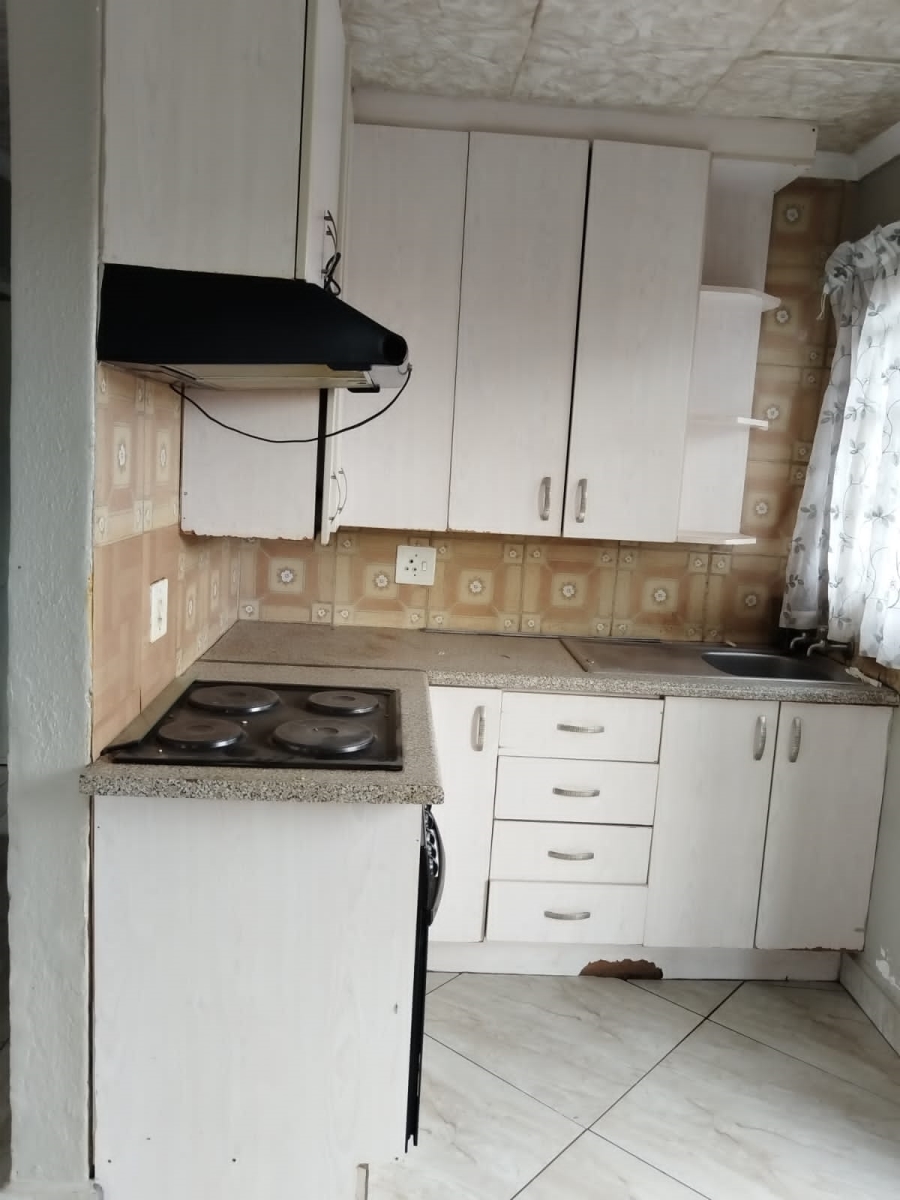 To Let 3 Bedroom Property for Rent in Birchleigh North Gauteng