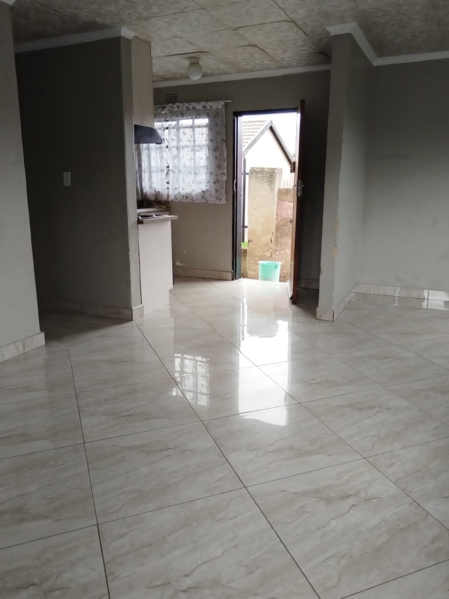 To Let 3 Bedroom Property for Rent in Birchleigh North Gauteng