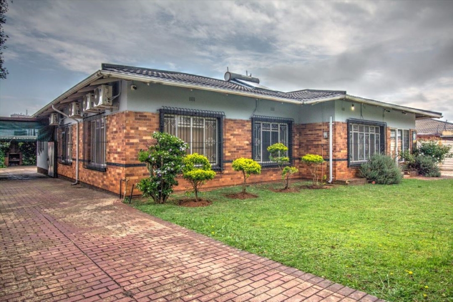 9 Bedroom Property for Sale in Kempton Park Ext 2 Gauteng