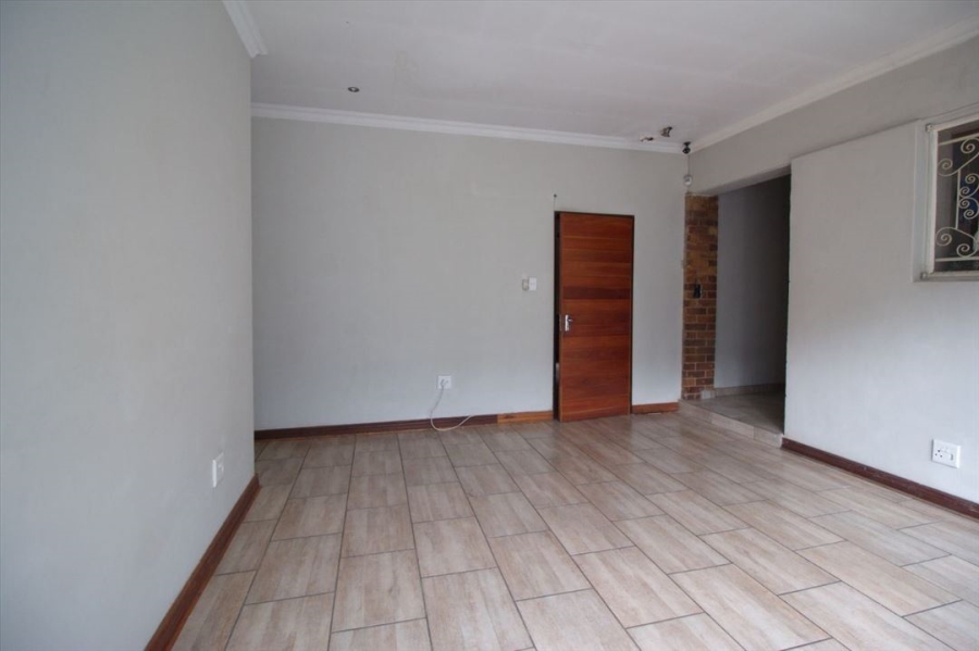9 Bedroom Property for Sale in Kempton Park Ext 2 Gauteng