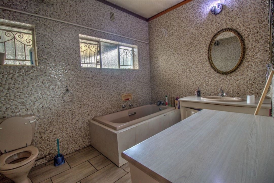 9 Bedroom Property for Sale in Kempton Park Ext 2 Gauteng