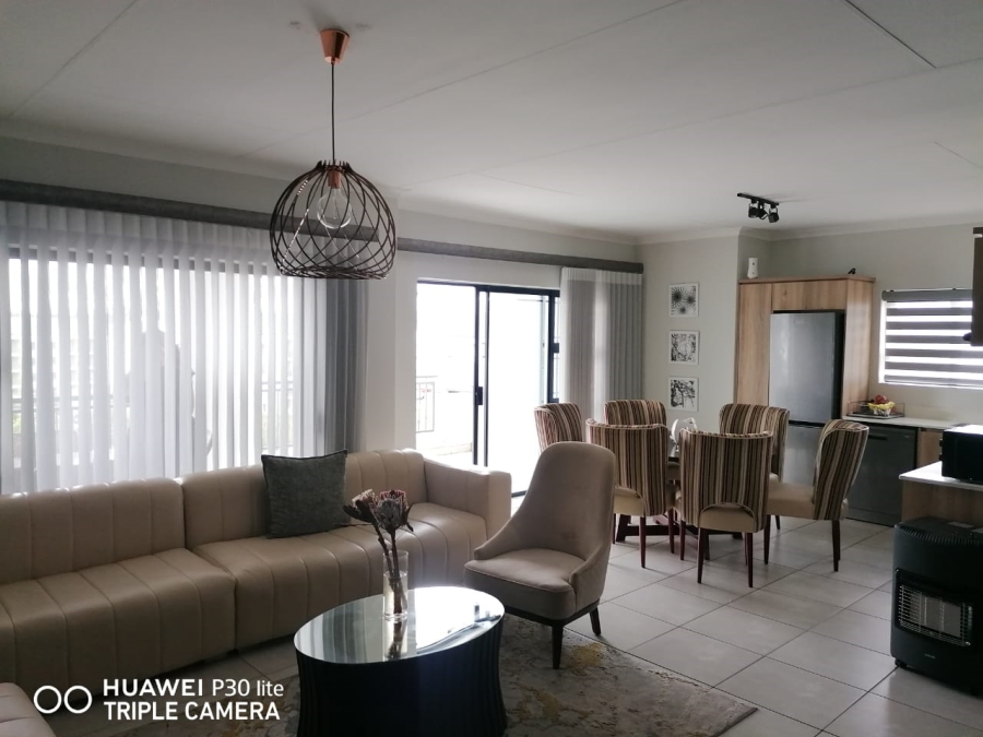 2 Bedroom Property for Sale in Willow Park Manor Gauteng