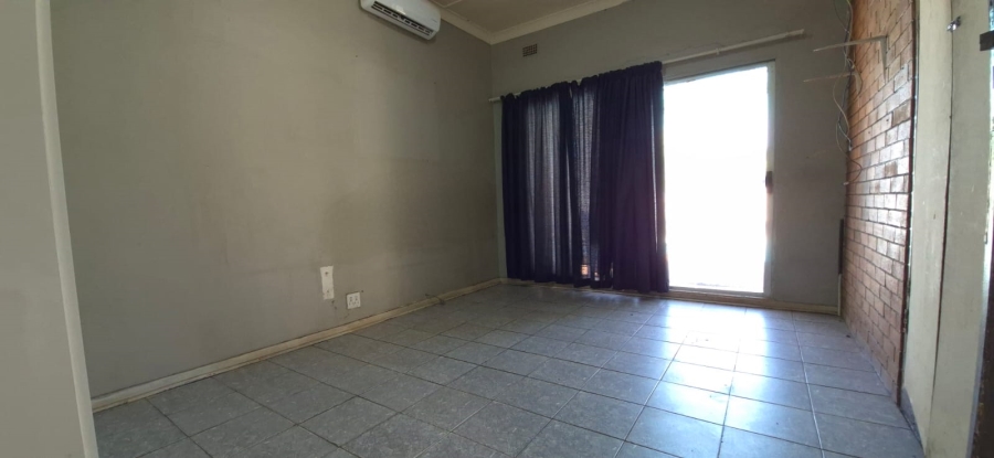 4 Bedroom Property for Sale in Brakpan Central Gauteng