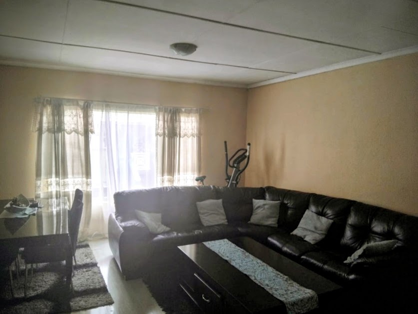 2 Bedroom Property for Sale in Norkem Park Gauteng