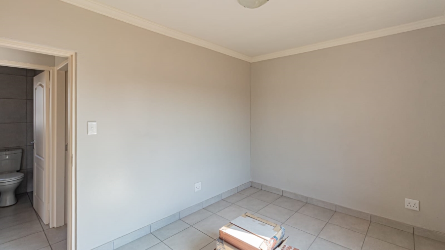 2 Bedroom Property for Sale in Klerksoord Gauteng