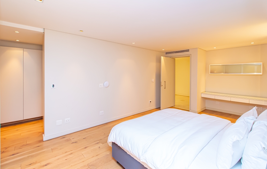 5 Bedroom Property for Sale in Bedfordview Gauteng