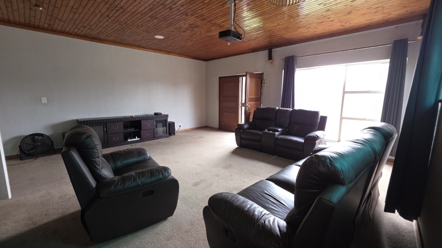 3 Bedroom Property for Sale in Ferryvale Gauteng