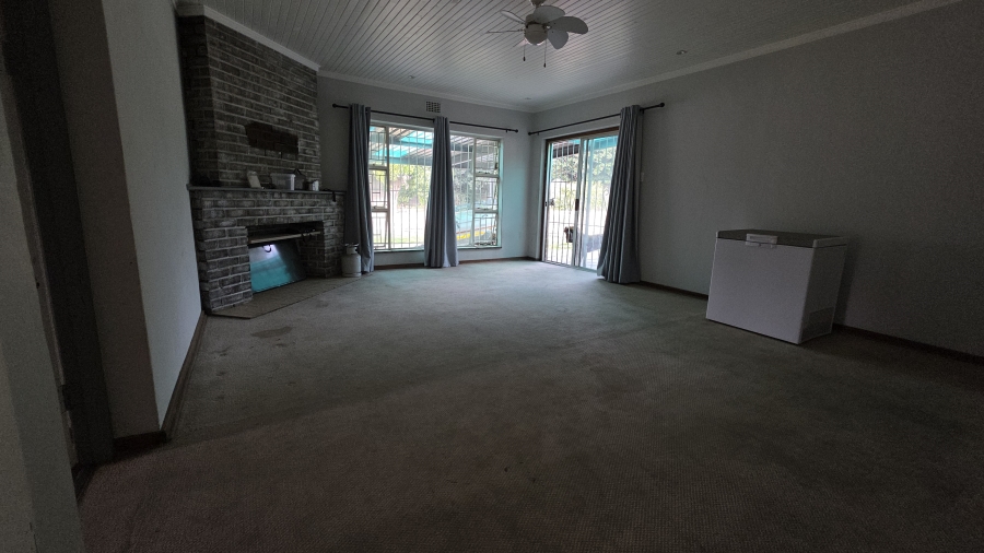 3 Bedroom Property for Sale in Ferryvale Gauteng