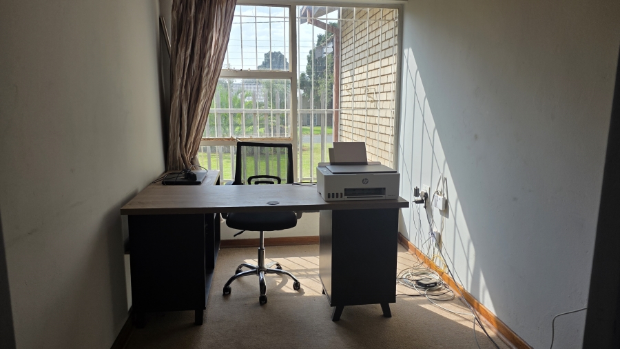 3 Bedroom Property for Sale in Ferryvale Gauteng