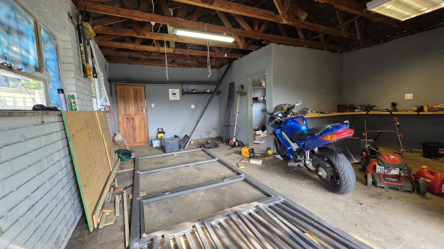 3 Bedroom Property for Sale in Ferryvale Gauteng