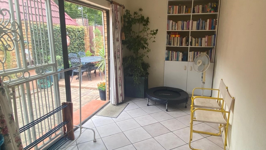 3 Bedroom Property for Sale in New Redruth Gauteng