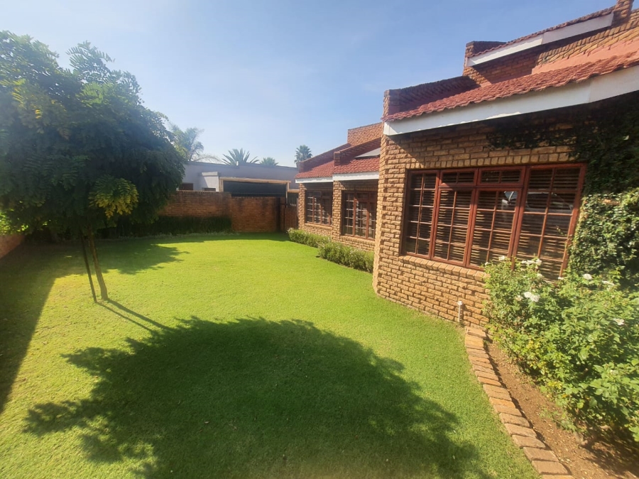 3 Bedroom Property for Sale in Vanderbijlpark SW 5 Gauteng