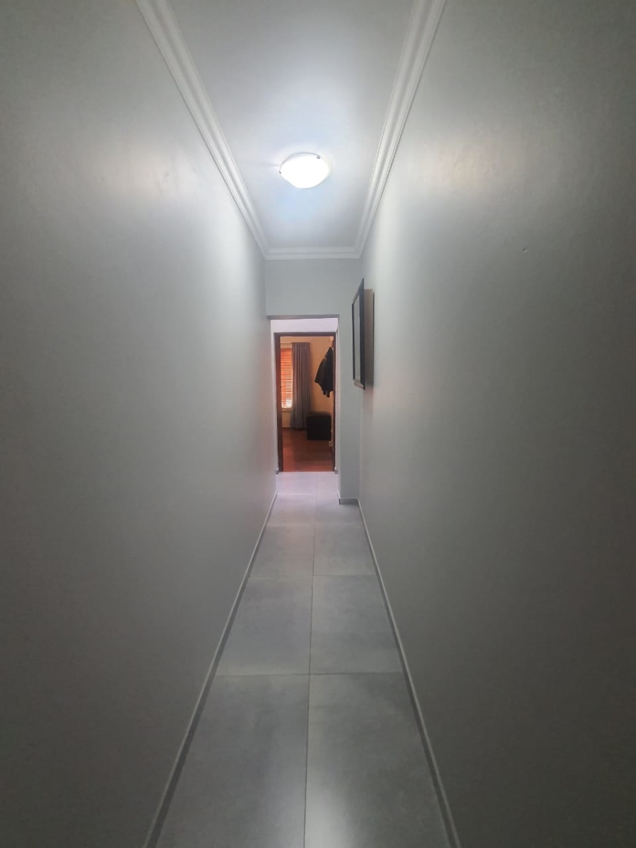 3 Bedroom Property for Sale in Vanderbijlpark SW 5 Gauteng