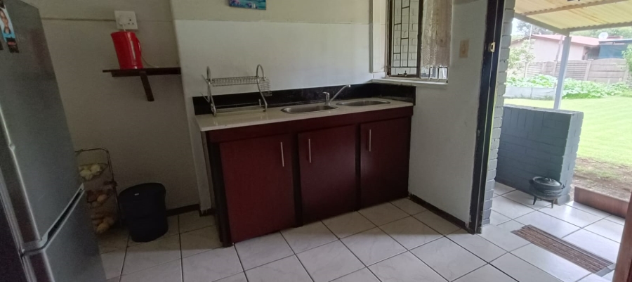 4 Bedroom Property for Sale in Vanderbijlpark Cw 6 Gauteng