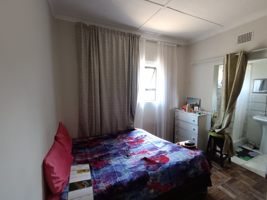 4 Bedroom Property for Sale in Vanderbijlpark Cw 6 Gauteng