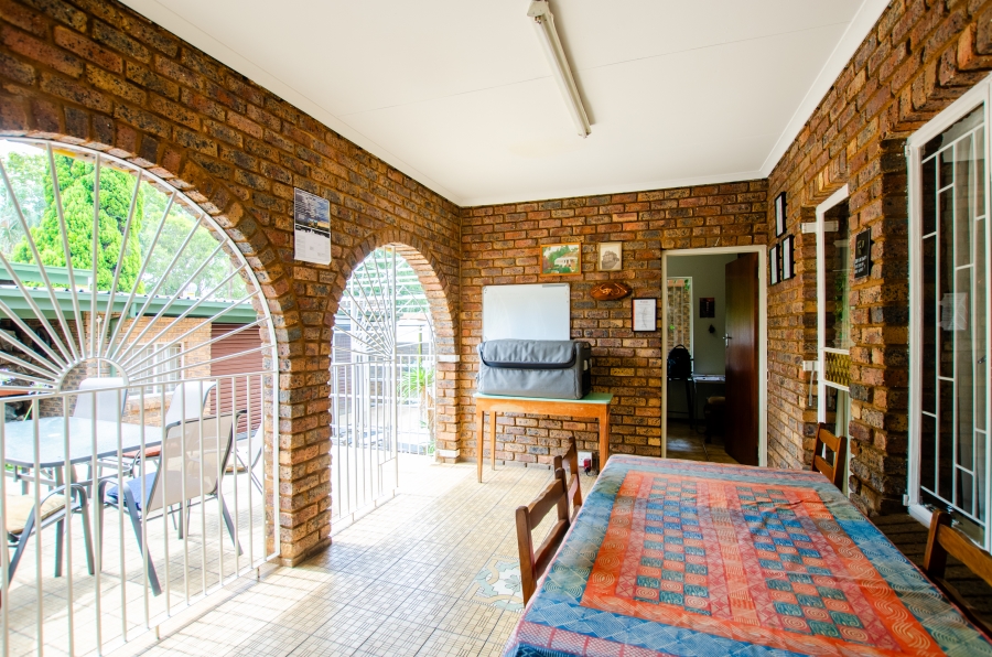 3 Bedroom Property for Sale in Les Marais Gauteng