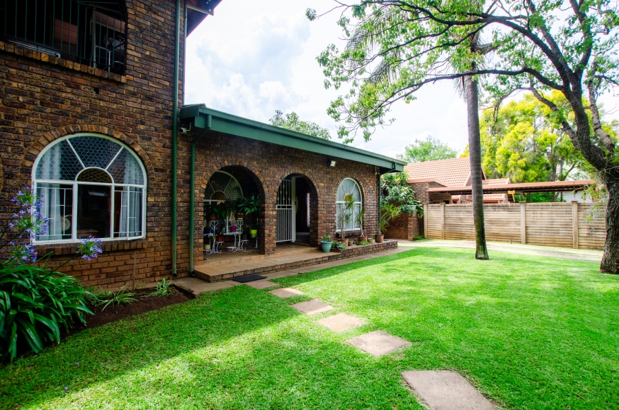 3 Bedroom Property for Sale in Les Marais Gauteng