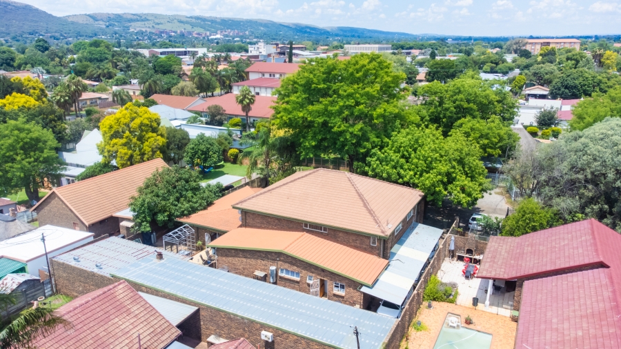 3 Bedroom Property for Sale in Les Marais Gauteng