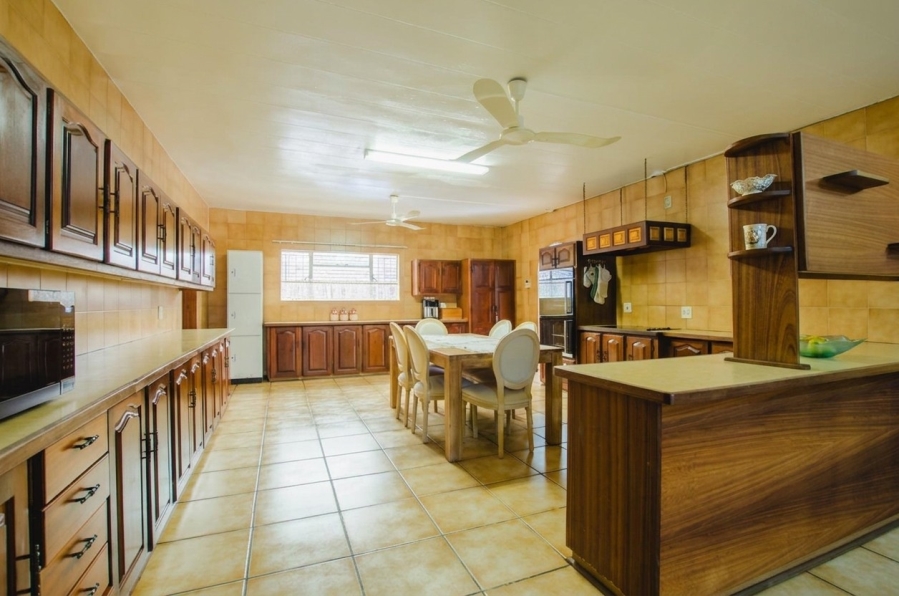 3 Bedroom Property for Sale in Les Marais Gauteng