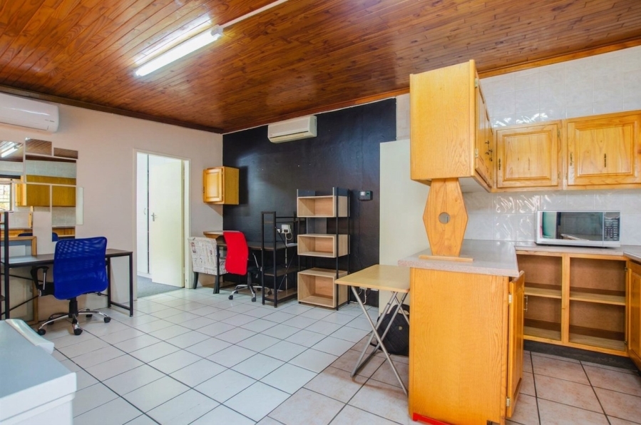 3 Bedroom Property for Sale in Les Marais Gauteng