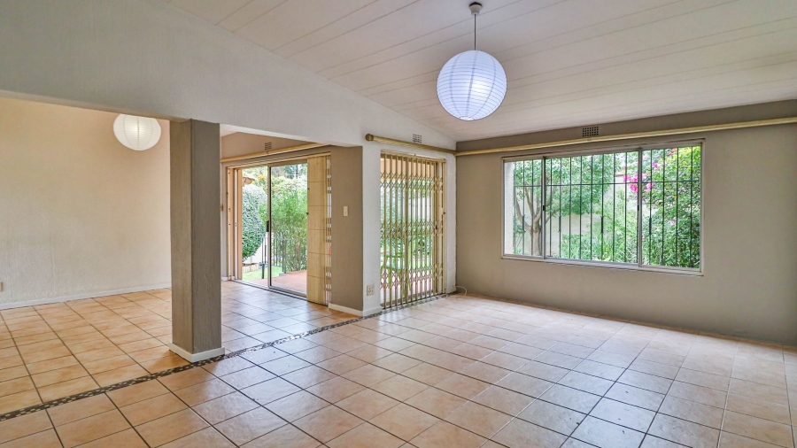 3 Bedroom Property for Sale in Bryanston Gauteng