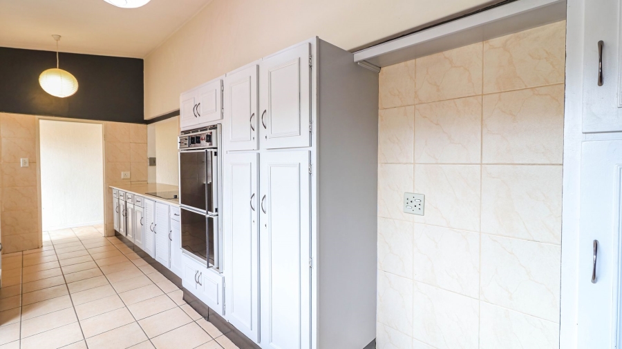 3 Bedroom Property for Sale in Bryanston Gauteng